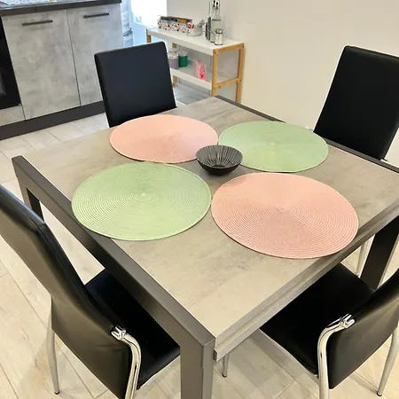 Bilocale In Via Dei Pescherecci Apartamento *
